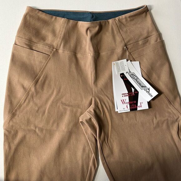 Women with Control Petite Prime Stretch Demin Petite Flair Pants - Picture 5 of 8